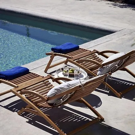 The Pool Ioulis
